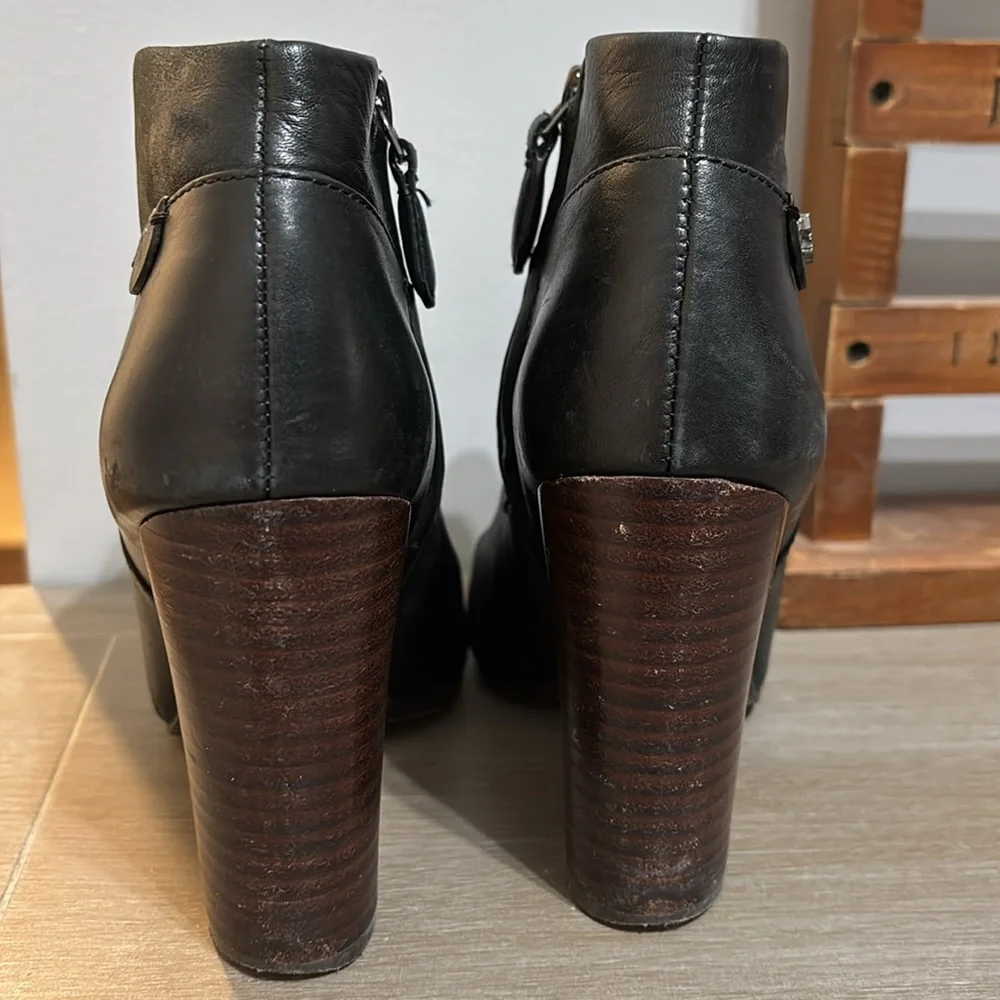 Tory Burch booties - Picture 3 of 10